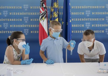 Der Fördercall „Wissenschaft trifft Schule“ startet heute.