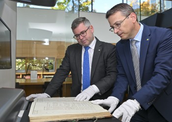 Landesarchiv ermöglicht Einsicht in Nachlässe zweier Widerstandskämpfer